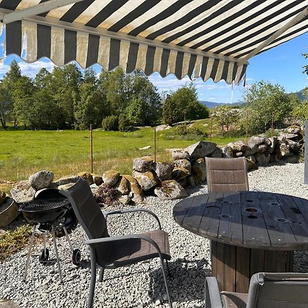 Puntsnes Apartmen Hjelmeland エクステリア 写真