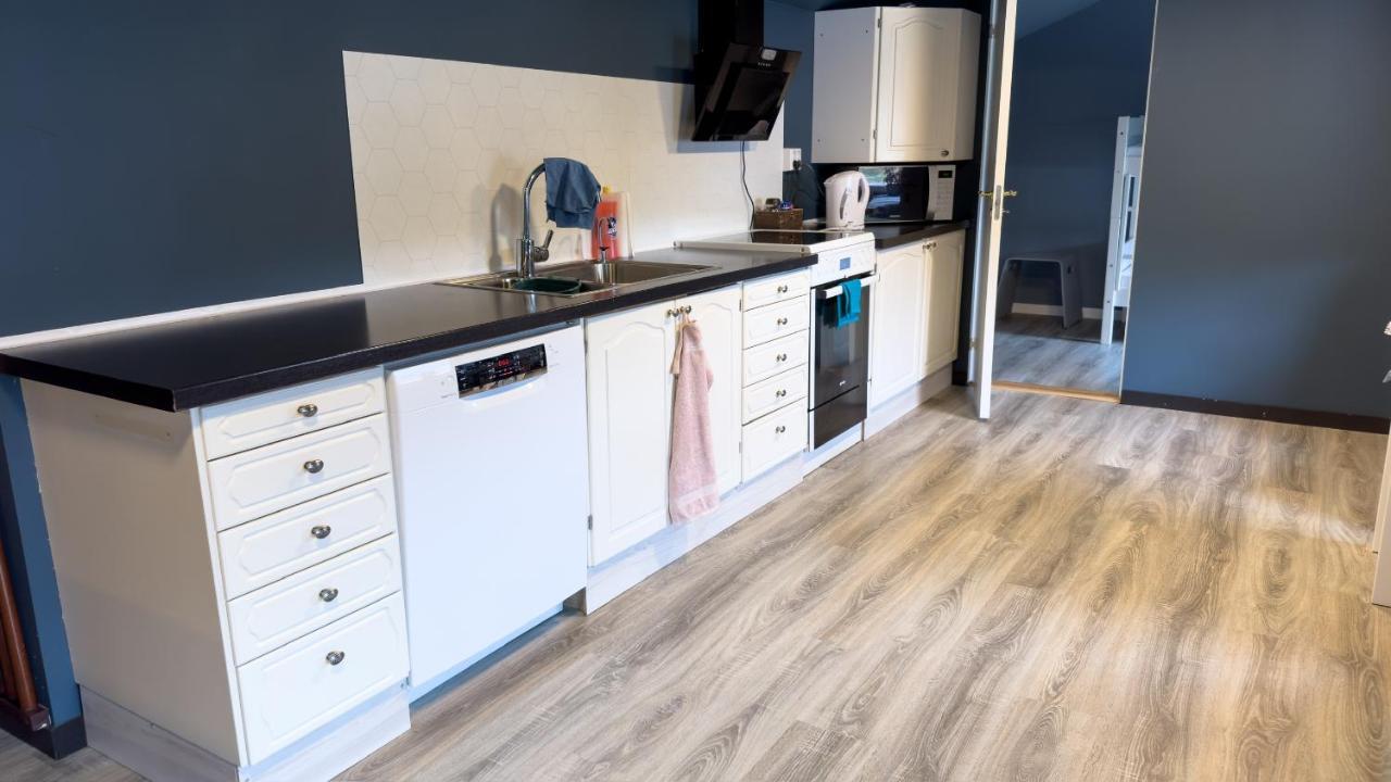Puntsnes Apartmen Hjelmeland エクステリア 写真